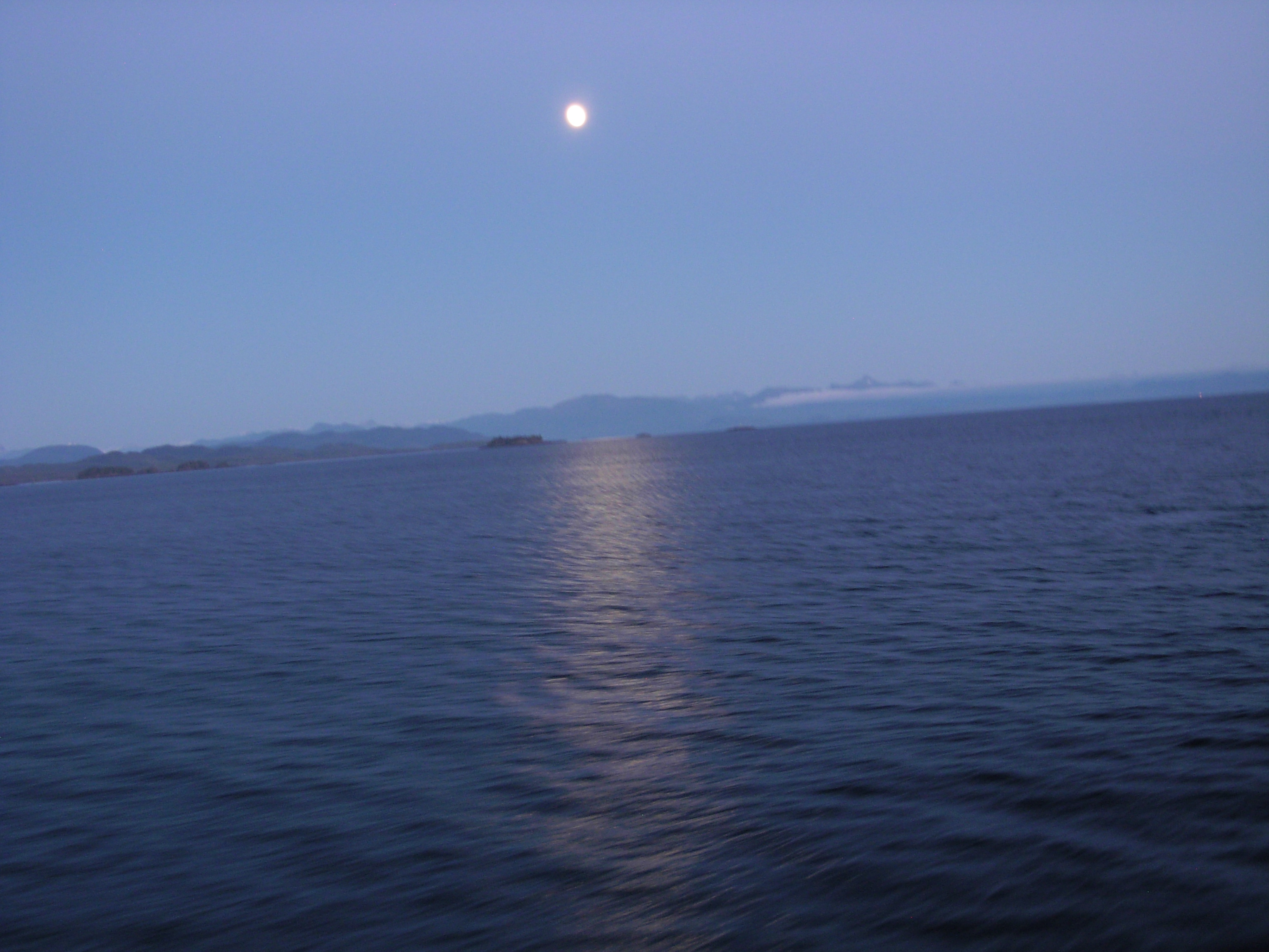 Full Moon, Intercoastal waterway, Alaska
